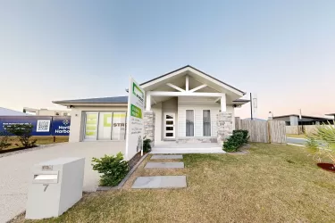 Aspect 244  |  @ North Harbour Estate - Burpengary East