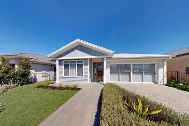 Oceanside 255 |  @ Ooranya Estate - Beveridge