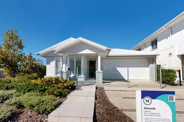 Shaw 22 |  @ Stockland Aura Sunshine Coast - Banya