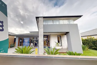 Fintona 40 |  @ Stockland Aurora - Wollert