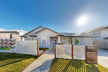 Wildflower 234 | Hamptons @ Stockland Shoreline - Redland Bay