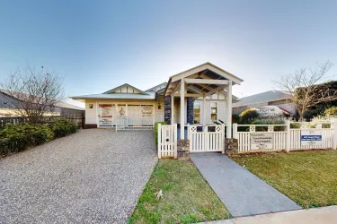 Newstead |  @ The Avenues of Highfields - Highfields