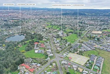 1-5 Spencer Street - Canadian Location Map