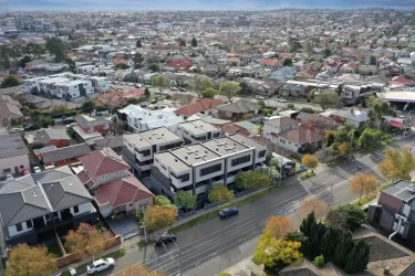 329-331 Plenty Road - Preston Aerial