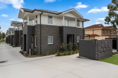 88 Princess Street - Werrington External