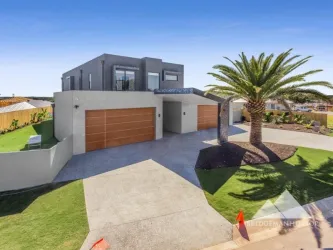 Bridgeman Hilltop Estate - Bridgeman Downs