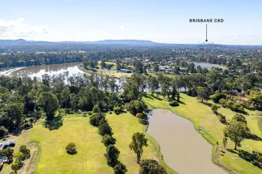 Country Club Estate - Moggill Aerial