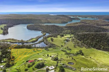 Fishermans Paradise Road - Fishermans Paradis Aerial