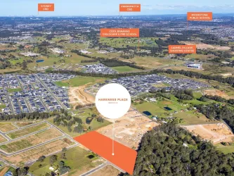 Harkness Place Estate - Oakville Aerial