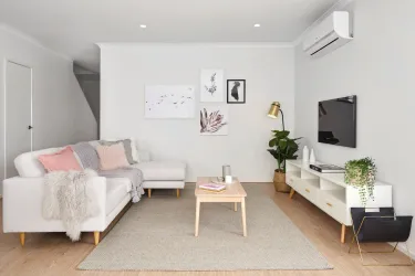 Homebuyers Centre Townhomes at Stockland Minta - Berwick Living