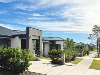 Newbrook Estate - Airds Streetscape