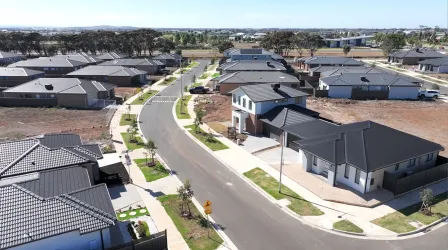 Parkbrook Wyndham Vale Estate - Manor Lakes 