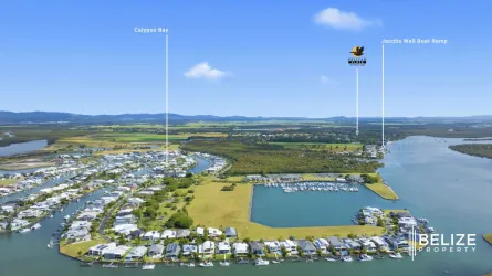 Pelican Place Estate - Jacobs Well Aerial