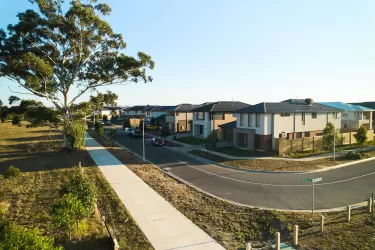 Riverfield Estate - Clyd Streetscape