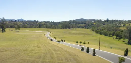 Samford Royal Estates - Samford Valley Streetscape