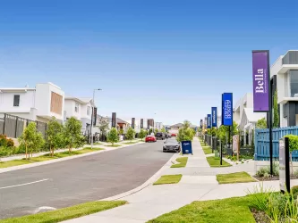 Stockland Springfield Rise - Spring Mountain Streetscape