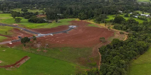 Tableland Acreage Country Estate - Peeramon