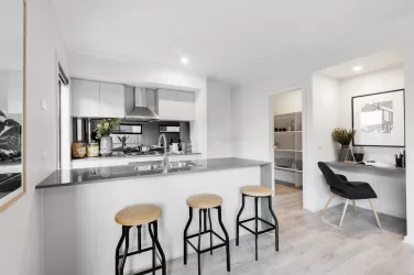 The Greens at Mandalay - Beveridge Kitchen