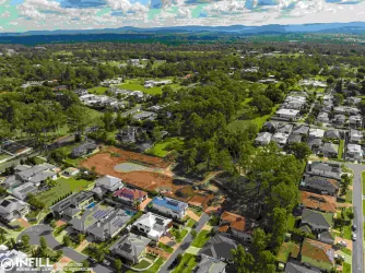 The Retreat Estate - Bridgeman Downs