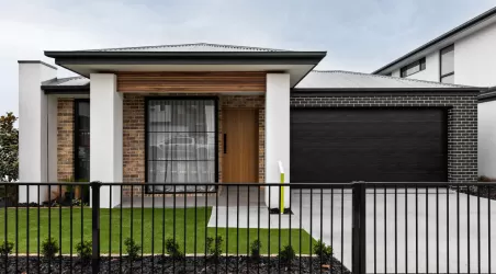 Cambridge by King Homes Façade