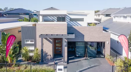Georgia by Domaine Homes Façade