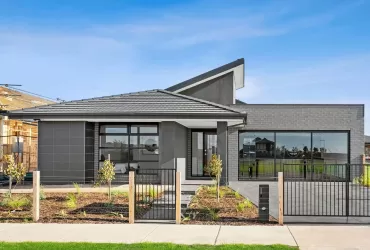 Harlow by SOHO Façade