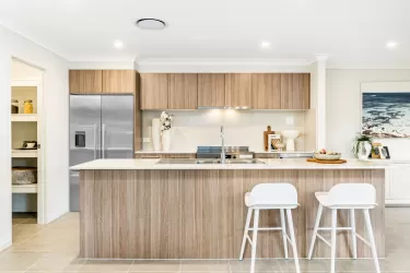 McKenzie Estate - Vineyard  - Lot 12