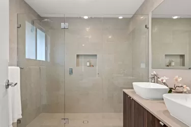 McKenzie Estate - Vineyard  - Lot 135