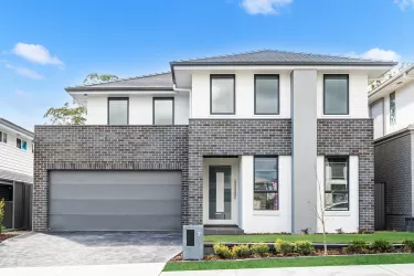 McKenzie Estate - Vineyard  - Lot 135