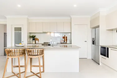 McKenzie Estate - Vineyard  - Lot 13