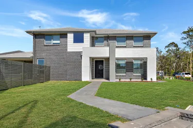 Sophia Waters Estate - Chisholm - Lot 1