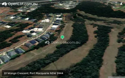 Satellite image for  10 Wonga Crescent, Port Macquarie NSW 2444