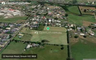 Satellite image for  12 Norman Road, Drouin VIC 3818