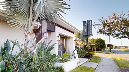 The Surrounds Estate - Helensvale