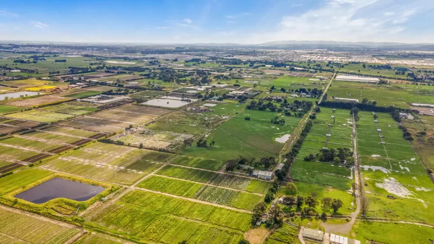 110 & 134 Moores Road, Clyde VIC 3978