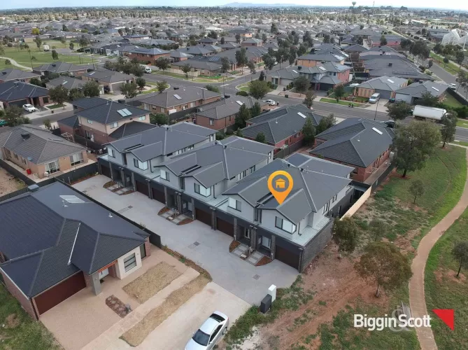 25 Risdon Circuit, Tarneit VIC 3029