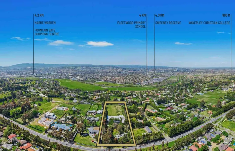 326-328 Pound Road, Narre Warren South VIC 3805