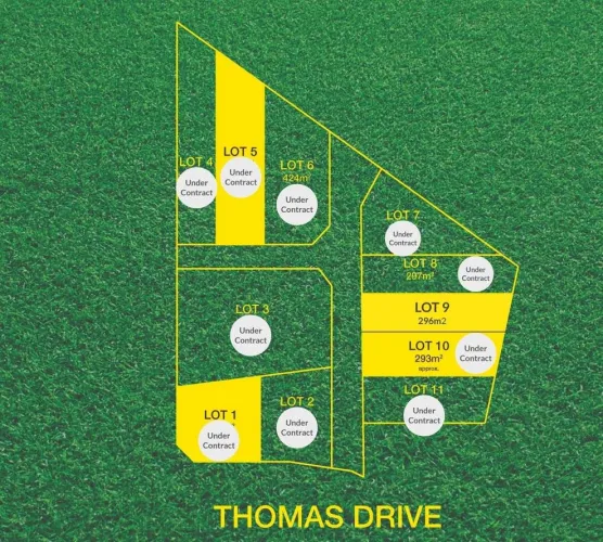 4 Thomas Drive, Happy Valley SA 5159