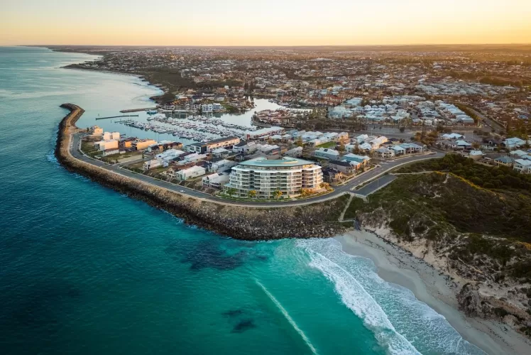 Claytons Mindarie Beachfront - Mindarie