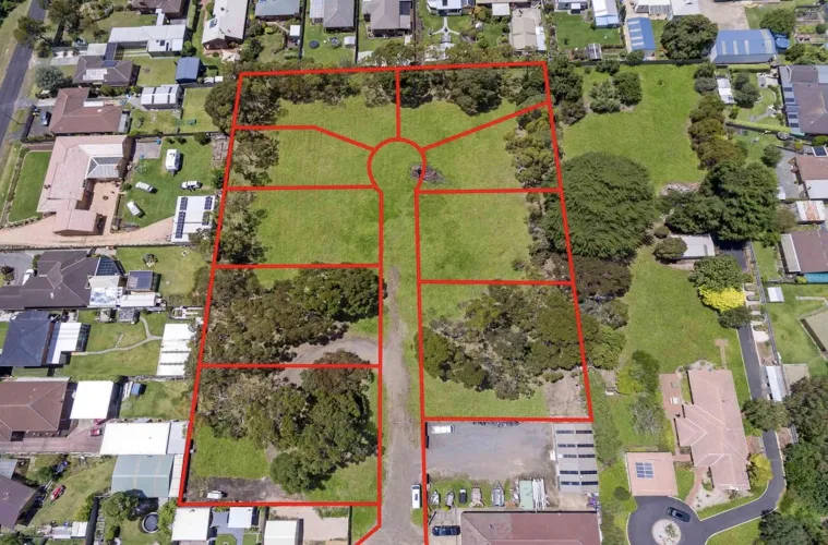 Franks Court Estate - Portland