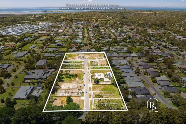 Hector Park Estate - Bittern