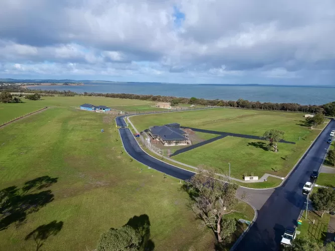 Seabliss Estate - Corinella