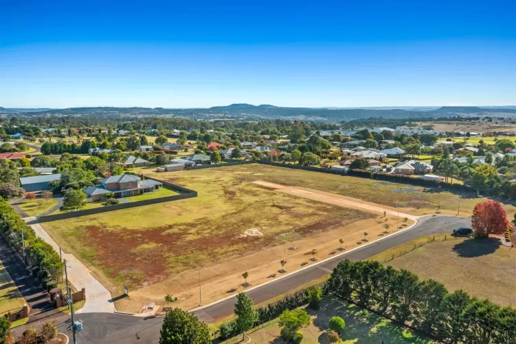 Stanley Parade Toowoomba - Highfields
