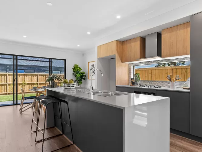 The Avenue Estate - Maddingley