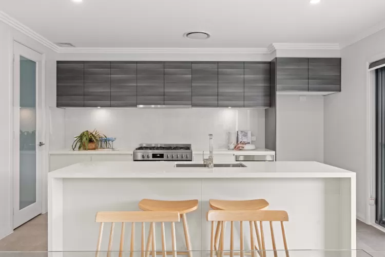 McKenzie Estate - Vineyard  - Lot 104