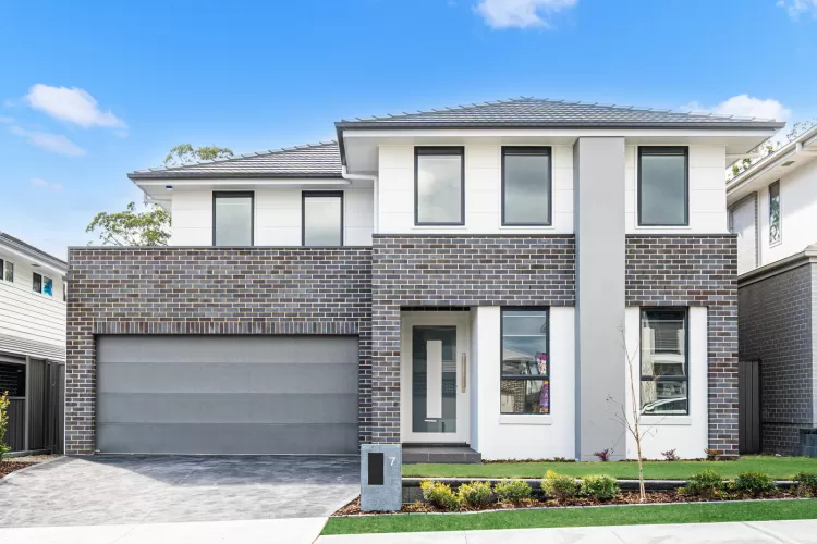 McKenzie Estate - Vineyard  - Lot 135