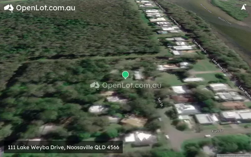 111 Lake Weyba Drive, Noosaville  QLD 4566